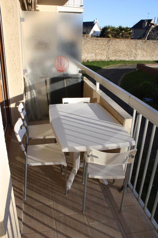 T2-L'Eperlan-St Enogat-Dinard Apartment Bagian luar foto
